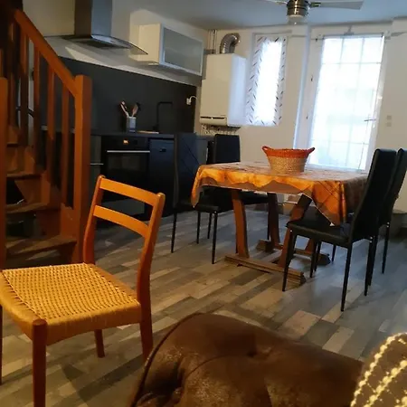 Repaire Des Corsaires Normands 別荘 ル・トレポール